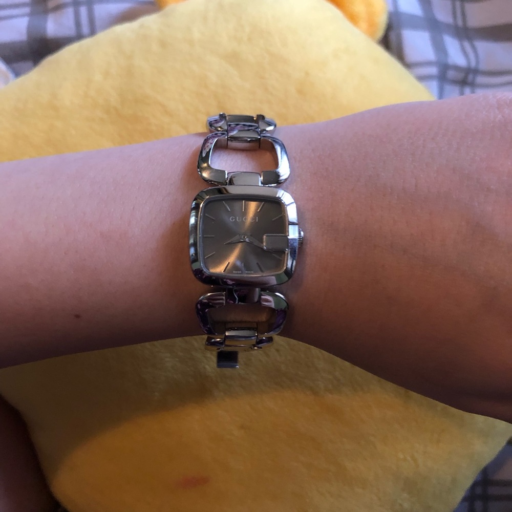GUCCI watch - Picture 2 of 9